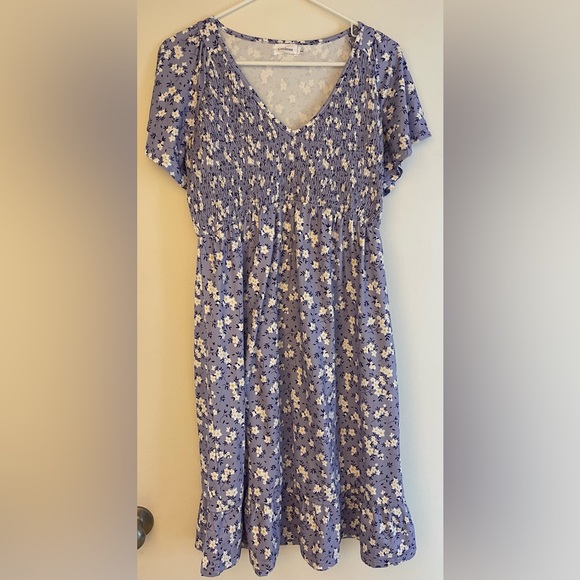 Purple Floral Maternity Dress - Picture 2 of 5